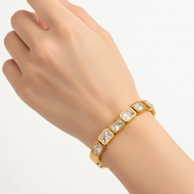 18K Gold Hinge Bangle Bracelet - Classic Design