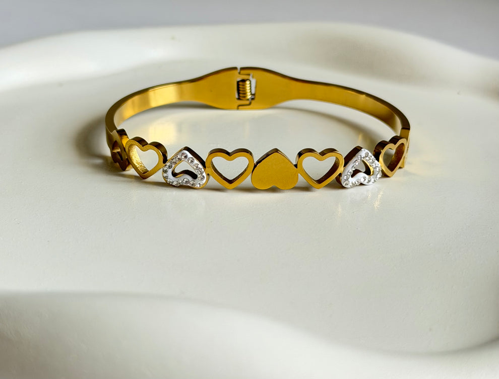 Gold Heart Link Bangle - 18K Gold Plated