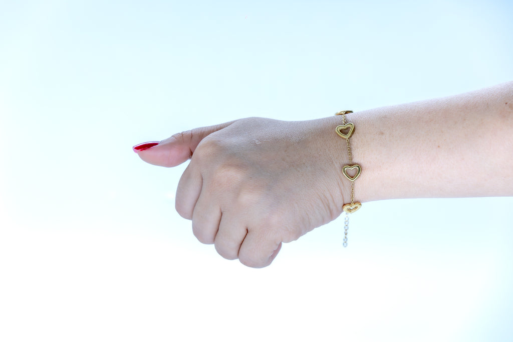 18K Gold Plated Stainless Steel Heart Bracelet