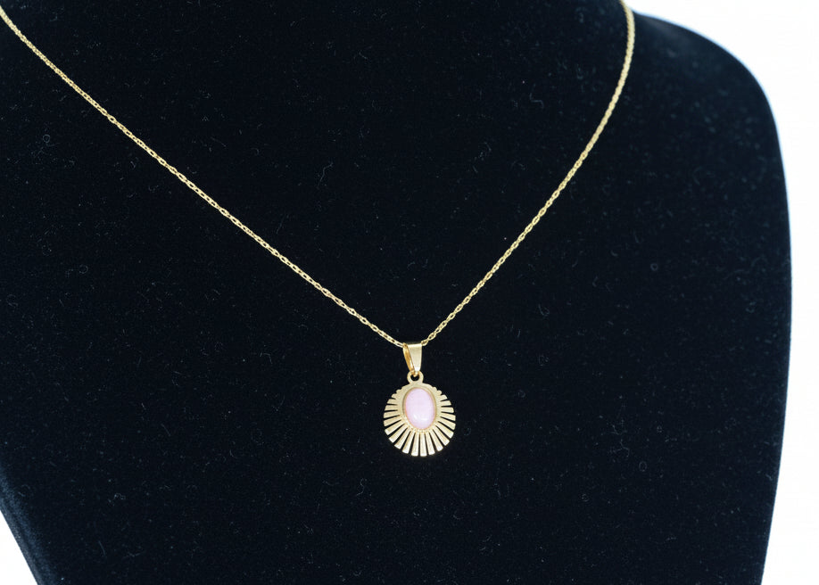 Delicate Rose Gold Pendant Necklace