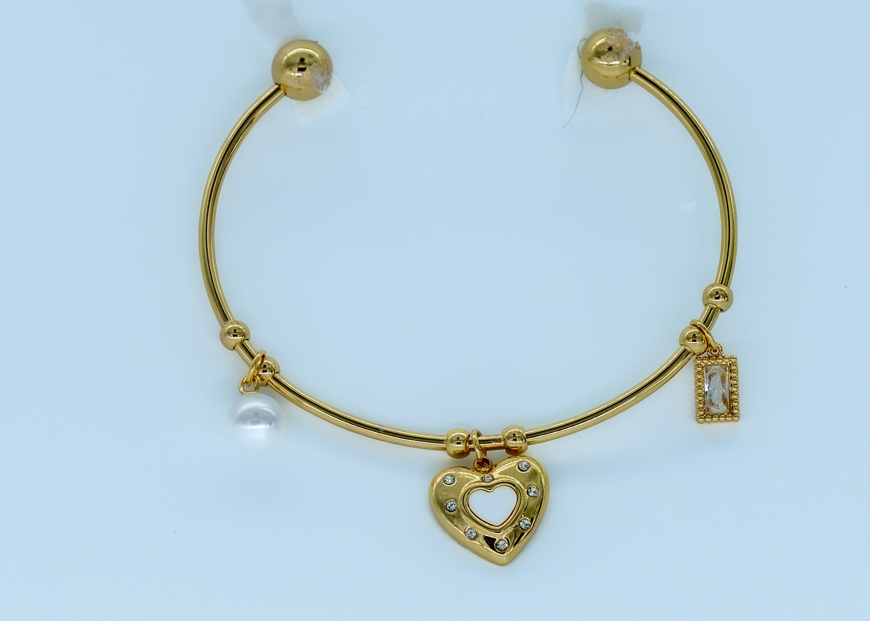 Luxury 18K Gold Plated Heart Charm Open Cuff Bracelet