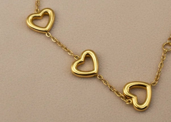 18K Gold Plated Stainless Steel Heart Bracelet