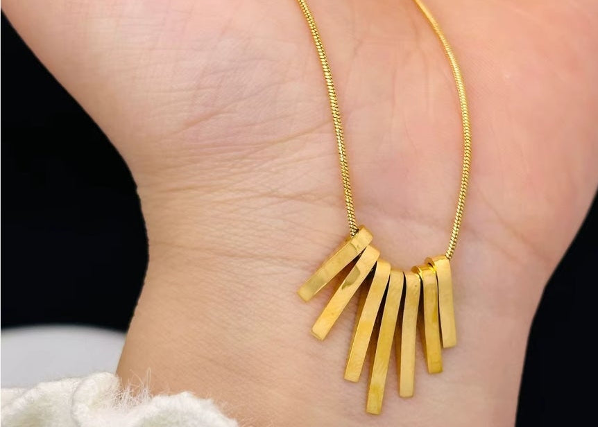 Modern 18K Gold-Plated Bar Pendant Necklace