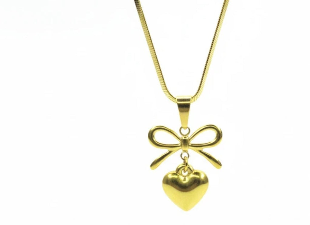 Bow and Heart pendant - 18K Gold Plated