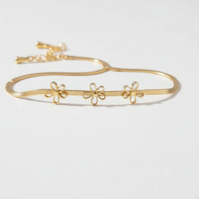 Classic Flower Bracelet | 18k Gold Plated Anti-Tarnish