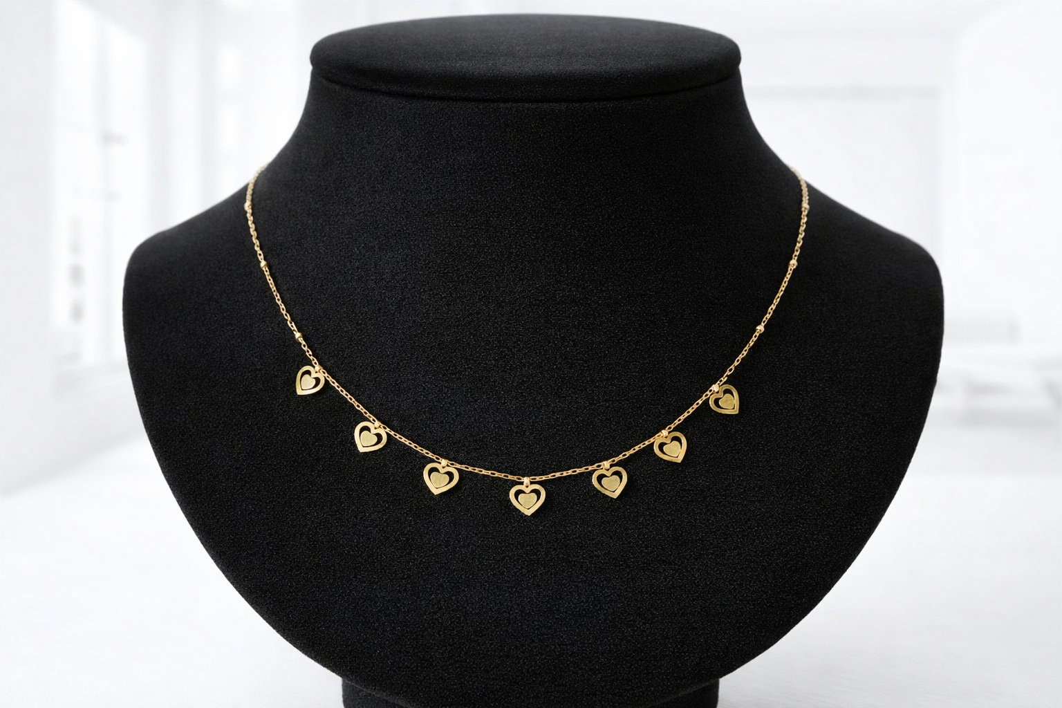 Elegant 18K Gold-Plated Heart Charm Necklace