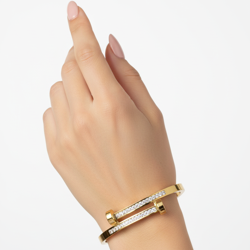 Diamond Nail Bracelet - Anti-Tarnish 18K Gold Plated