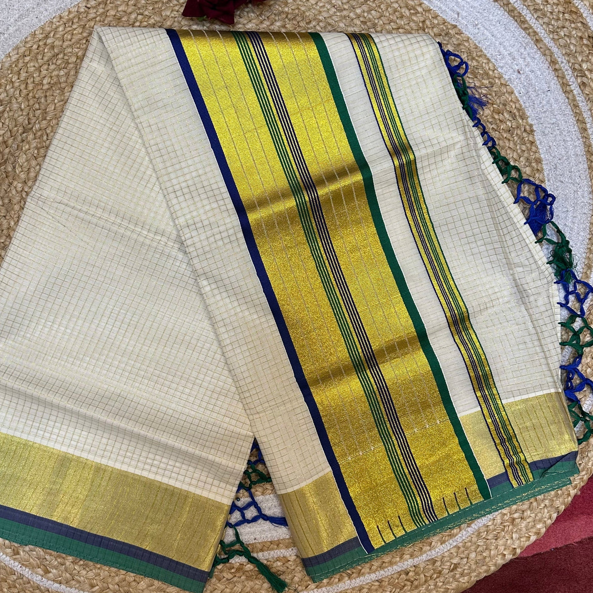 Premium Kerala Cotton Check Kasavu Saree – Exclusive Onam Collection