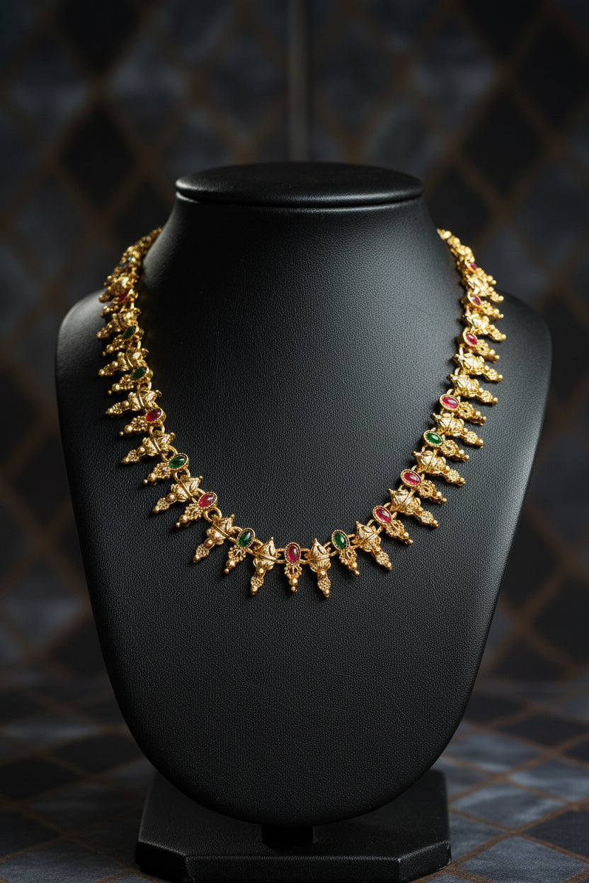 Traditional Antique Gold Kemp Short Necklace | UrbanLooma